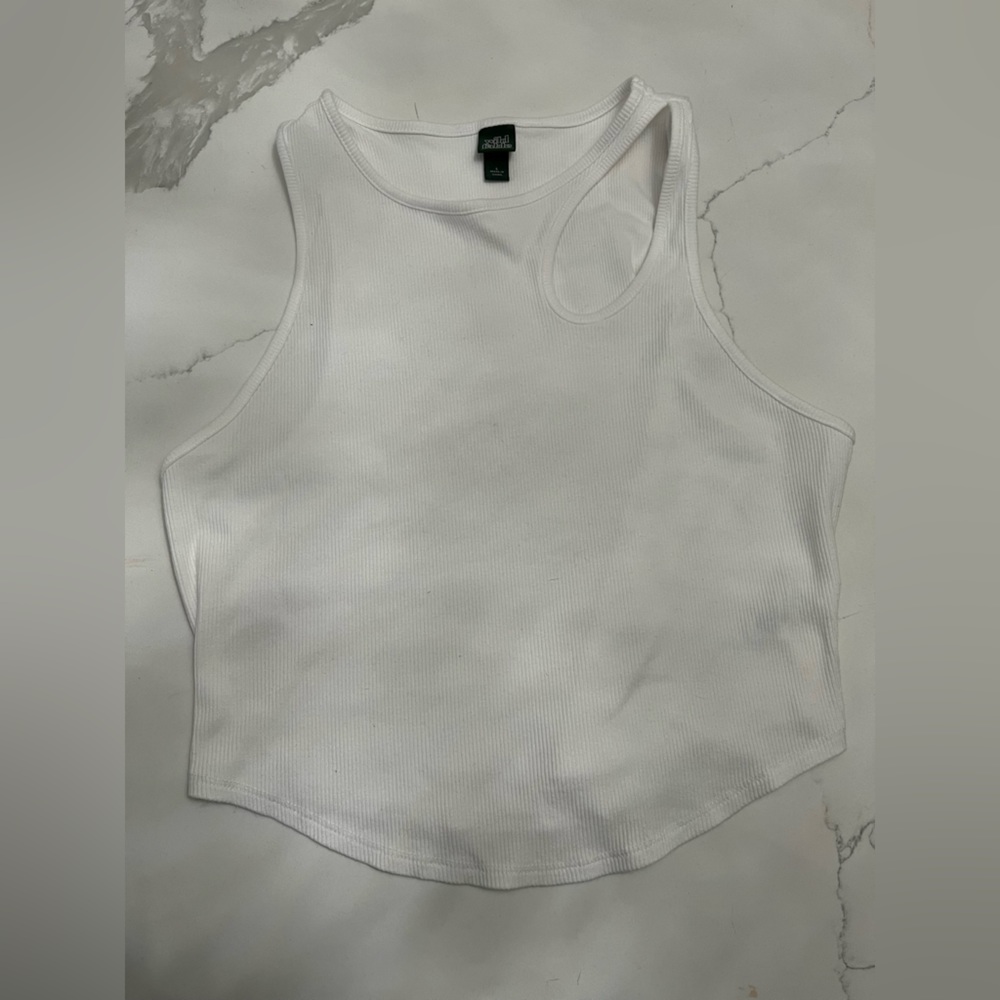 Wilde fable cutout tank